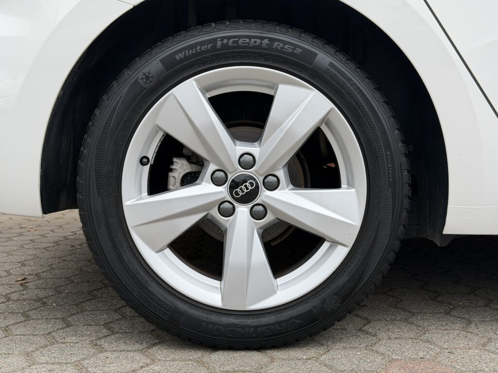 Audi A1 SB 30 TFSI S-line Virtual*LED*SHZ*Automatik