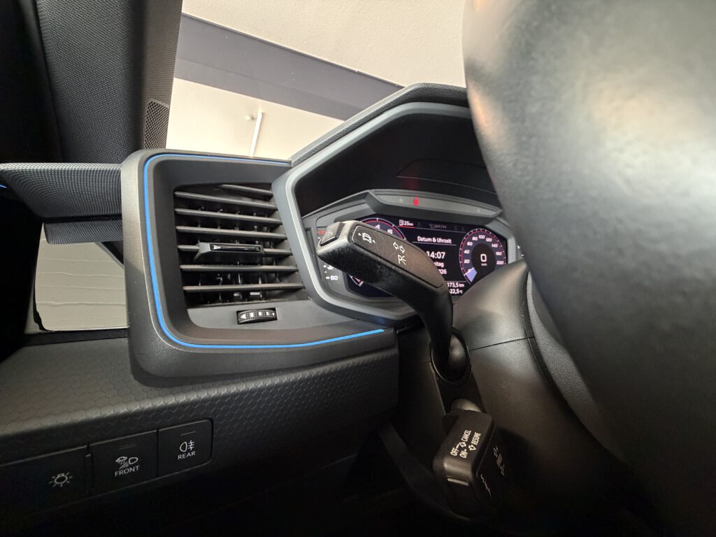 Audi A1 SB 30 TFSI S-line Virtual*LED*SHZ*Automatik